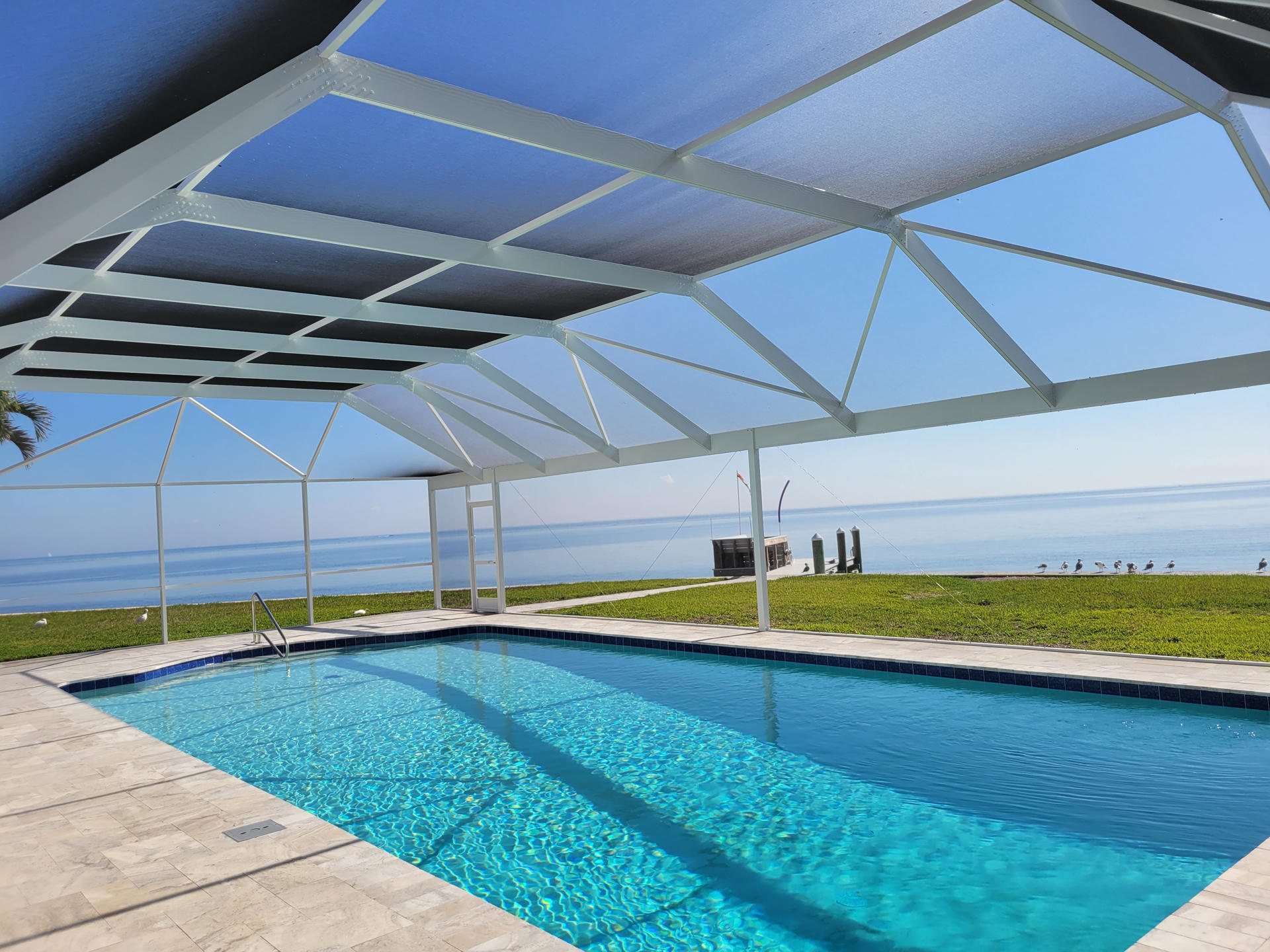 Swimming Pool Screen Enclosure